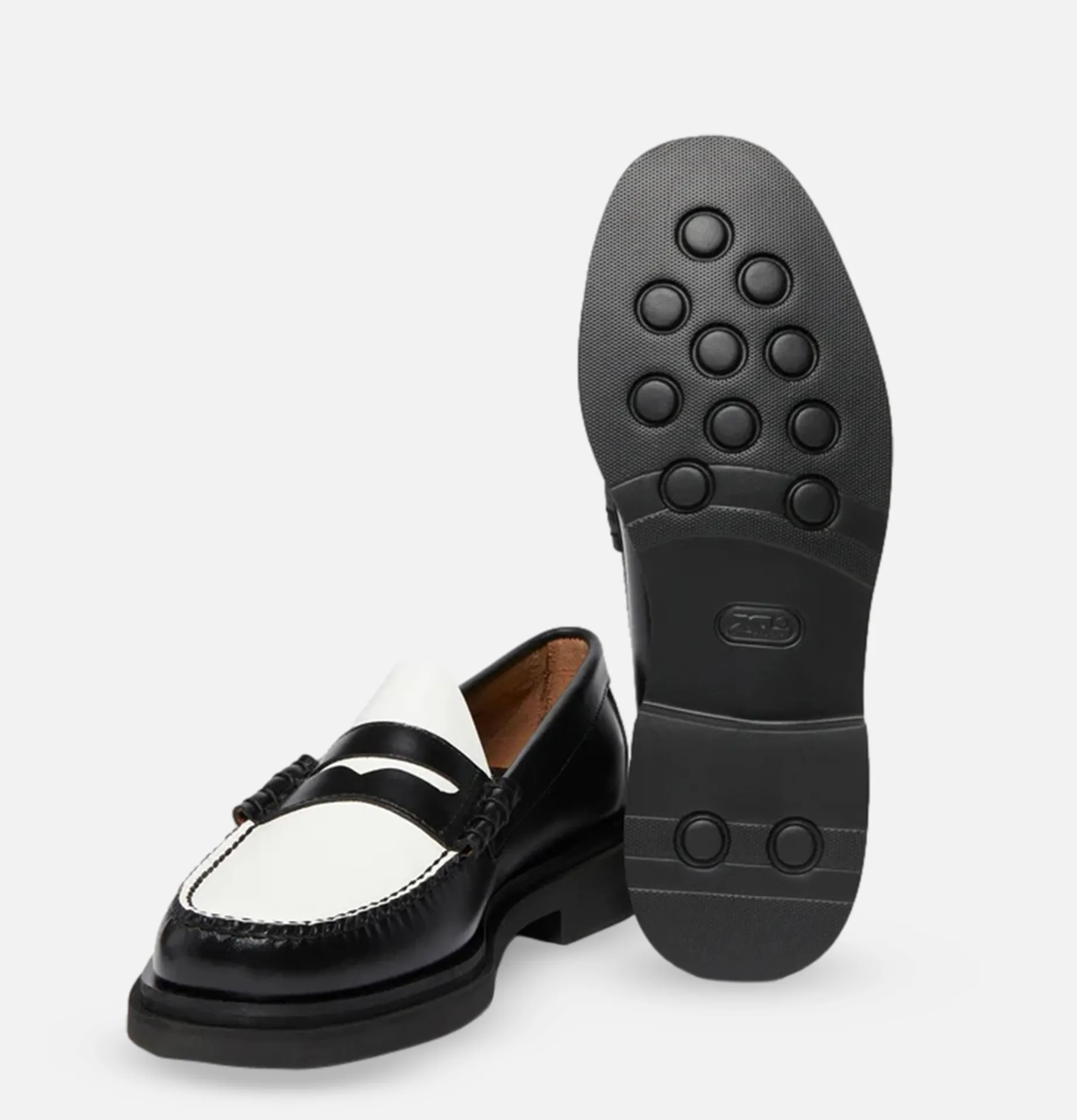 Moccassin Weejun Step Larson Black White